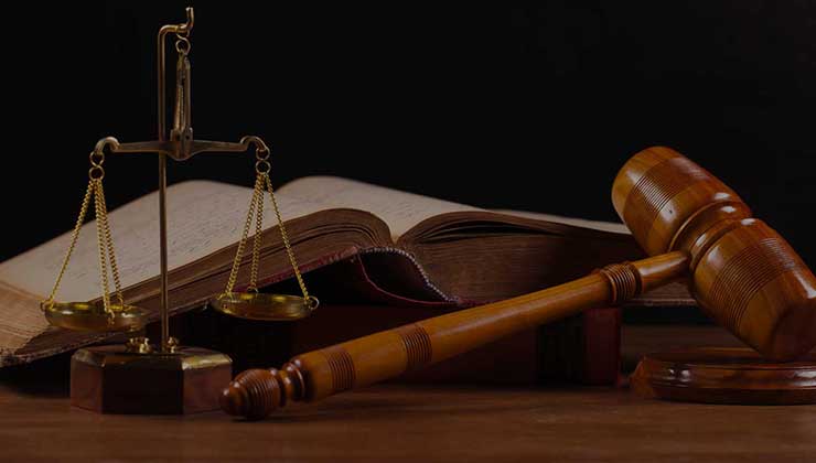 بهترین وکیل خانم در قم
